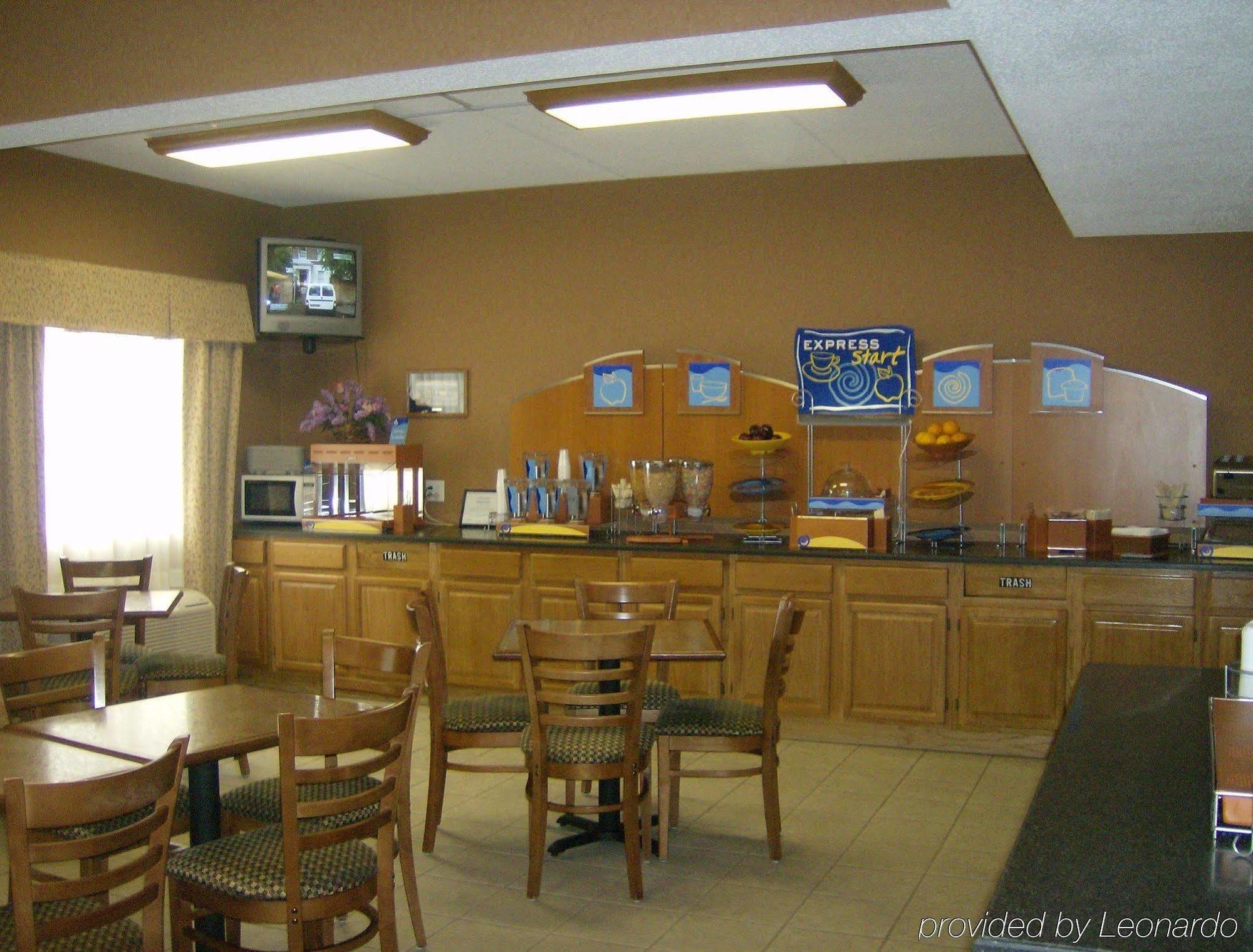 Holiday Inn Express Irwin Pa Tpk Exit 67 By Ihg Exteriör bild